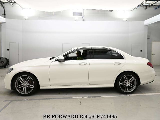 Mercedes-Benz E-CLASS E200 AVANTGARDE SPORTS — фото 5
