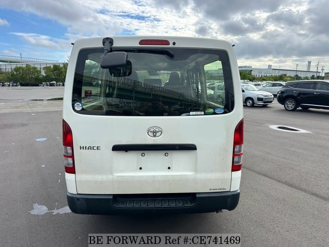 Toyota HIACE VAN LONG DX — фото 4