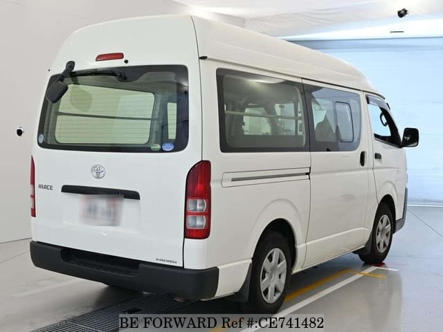 Toyota HIACE VAN LONG DX — фото 2