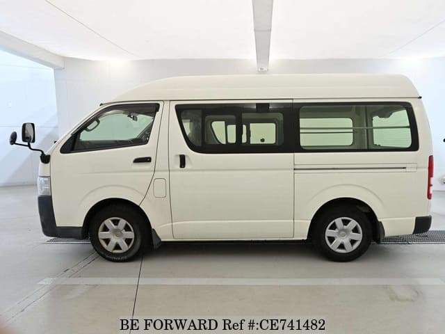 Toyota HIACE VAN LONG DX — фото 4