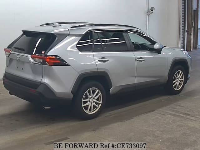 Toyota RAV4 X — фото 2