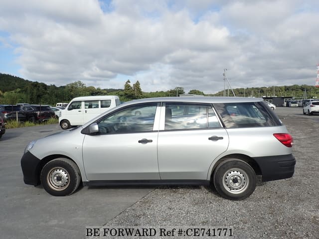 2021 Nissan Ad, photo 2 of 3