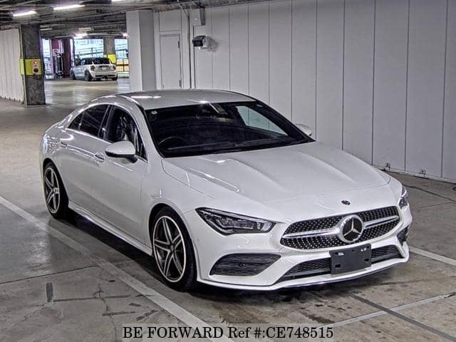 Mercedes-Benz CLA-CLASS CLA200D AMG LINE — фото 4
