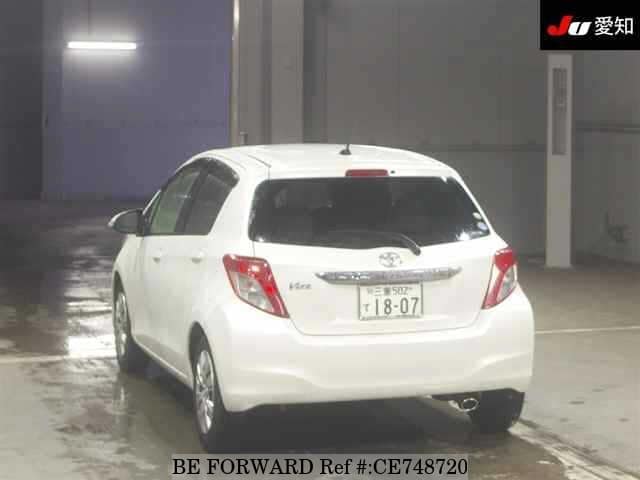 Toyota VITZ U — фото 2