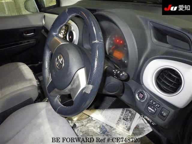 Toyota VITZ U — фото 4