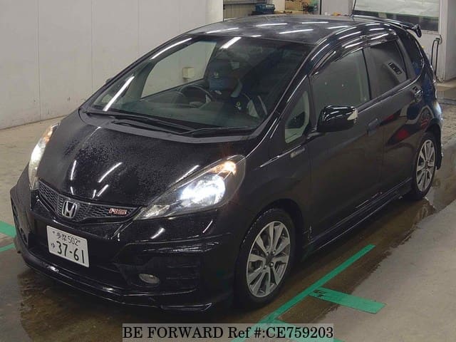 Honda FIT RS 10TH ANNIVERSARY — фото 1