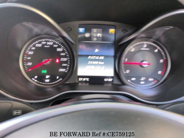 Mercedes-Benz C-CLASS C220D AVANTGARDE AMG LINE — фото 4