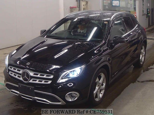 Mercedes-Benz GLA-CLASS GLA180 — фото 1