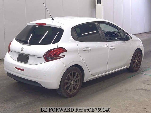 PEUGEOT 208 STYLE — фото 2
