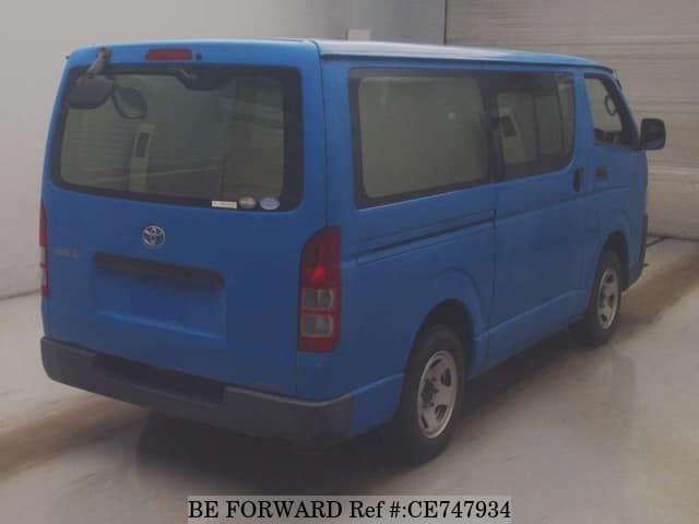 Toyota HIACE VAN LONG DX — фото 2