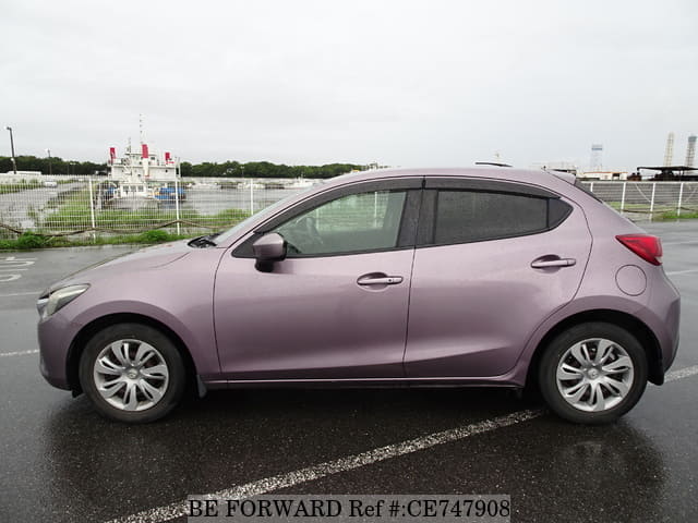 Mazda DEMIO 13S — фото 2