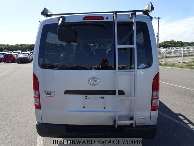 Toyota HIACE VAN LONG DX — фото 4