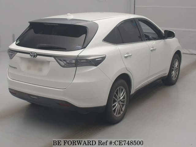 Toyota HARRIER PREMIUM — фото 2