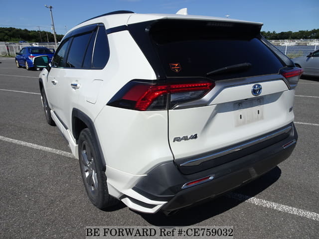 Toyota RAV4 HYBRID G — фото 3