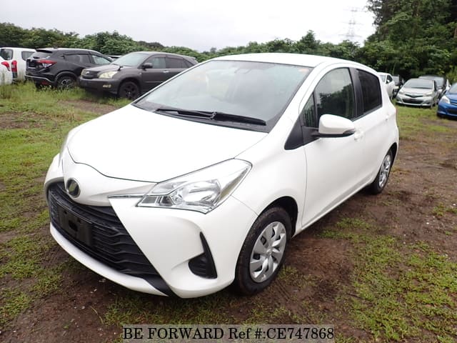 Toyota VITZ F — фото 1
