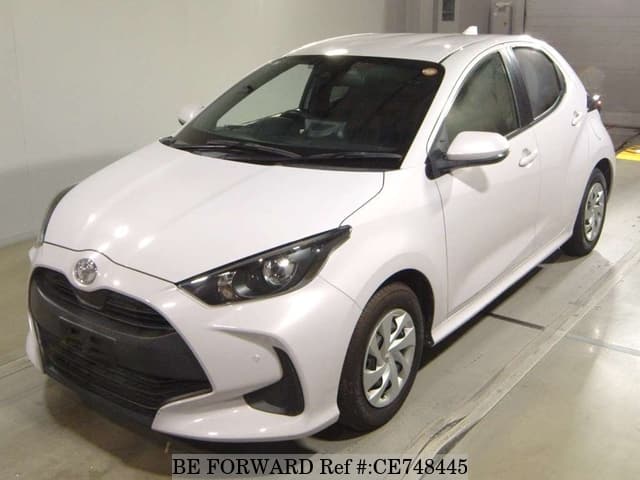 Toyota YARIS X — фото 1