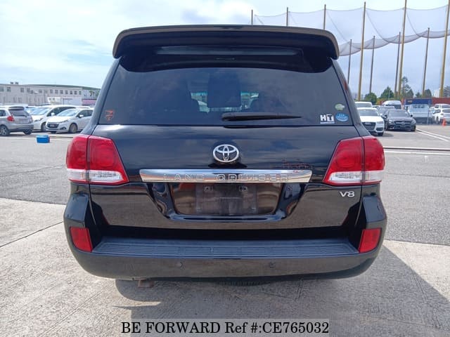 Toyota LAND CRUISER AX G 60TH BLACK LEATHER SELE — фото 4