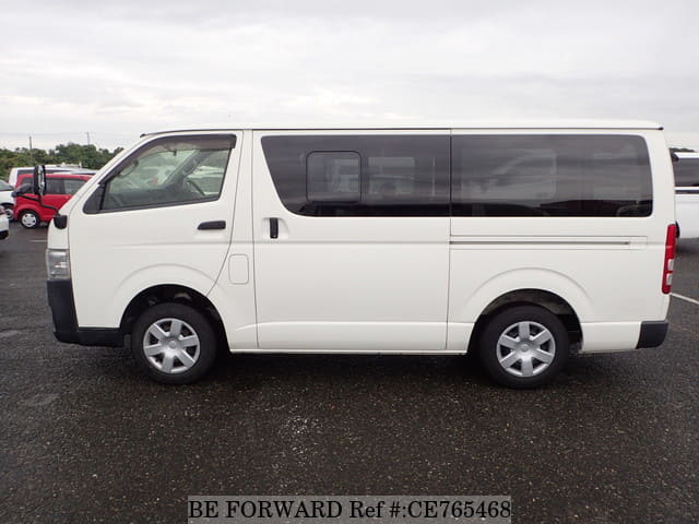 Toyota HIACE VAN — фото 2