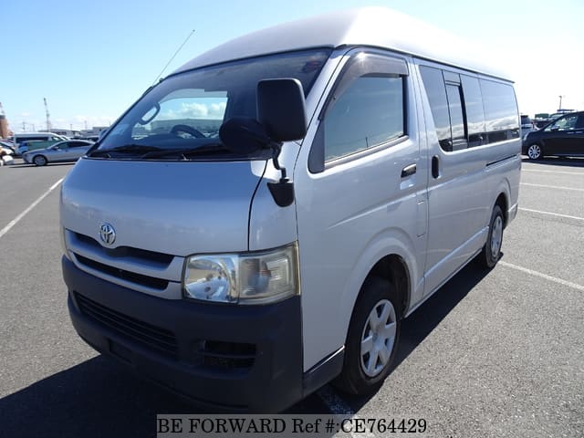 Toyota HIACE VAN DX — фото 1