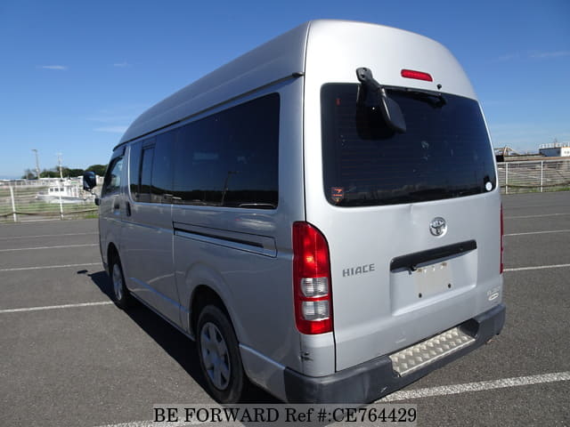 Toyota HIACE VAN DX — фото 3