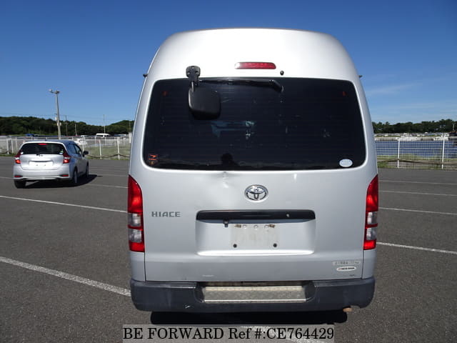 Toyota HIACE VAN DX — фото 4