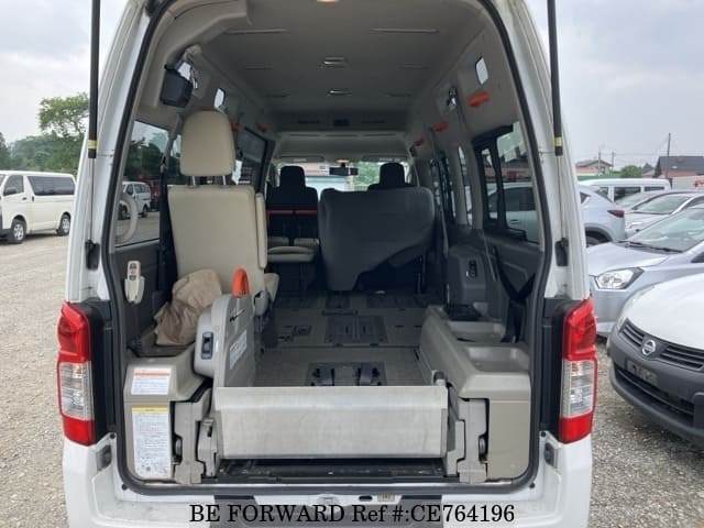Nissan CARAVAN VAN NV350 — фото 4