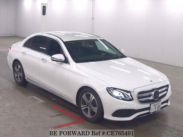 Mercedes-Benz E-CLASS E220D AVANTGARDE — фото 4