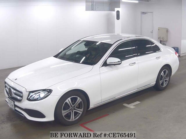 Mercedes-Benz E-CLASS E220D AVANTGARDE — фото 1