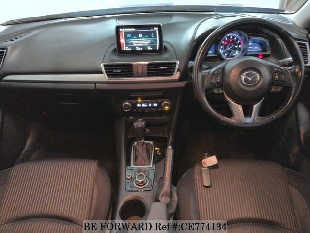 Mazda AXELA SPORT 15S TOURING — фото 4