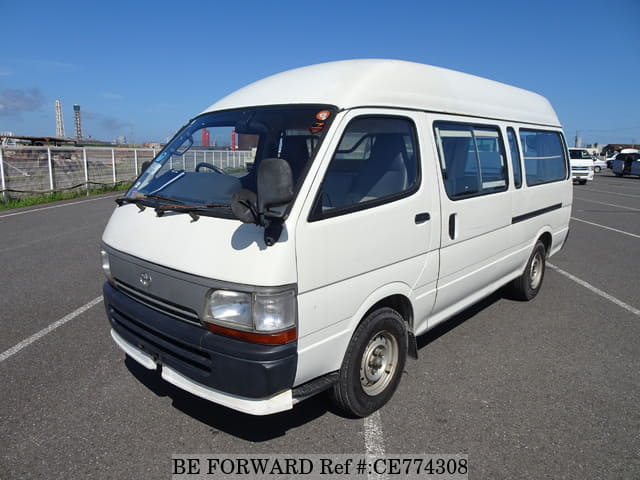Toyota HIACE VAN — фото 1