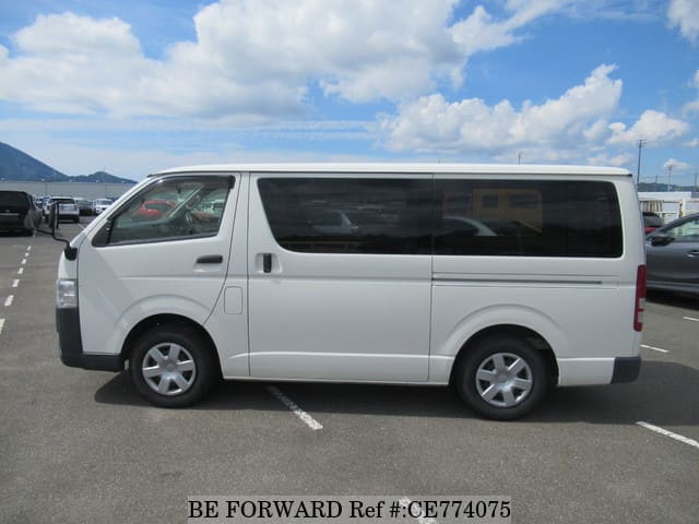 Toyota HIACE VAN LONG DX — фото 2