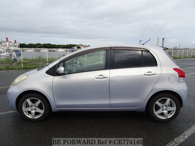 Toyota VITZ U — фото 2