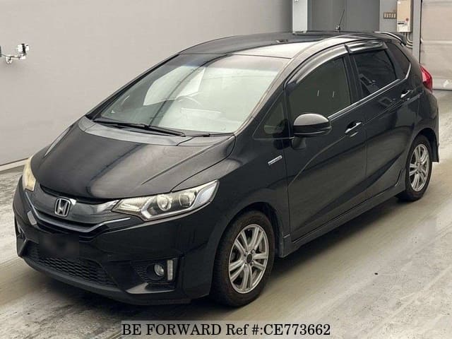 Honda FIT HYBRID S PACKAGE — фото 1