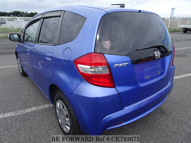 Honda FIT 13G 10TH ANNIVERSARY — фото 3