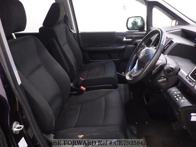 Honda STEP WGN SPADA Z — фото 4
