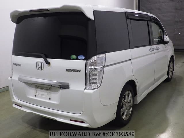Honda STEP WGN SPADA Z — фото 2