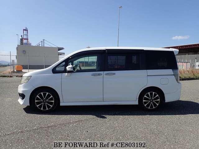 Honda STEP WGN SPADA Z COOL SPIRIT — фото 2