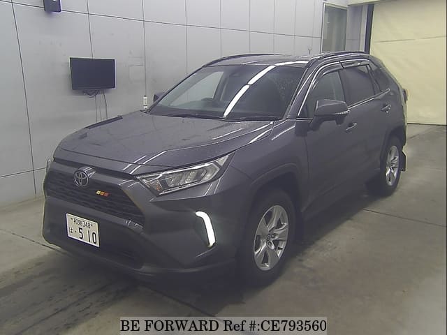 Toyota RAV4 X — фото 1