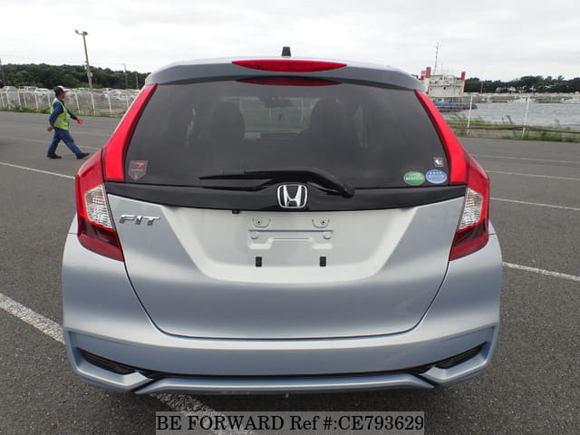 Honda FIT 13G F — фото 4
