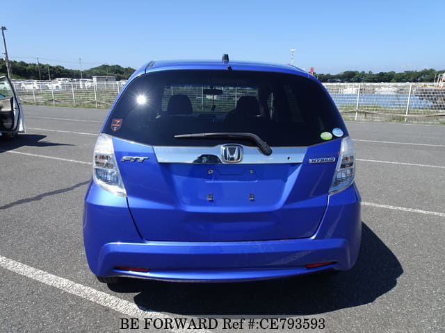 Honda FIT HYBRID SMART SELECTION — фото 4