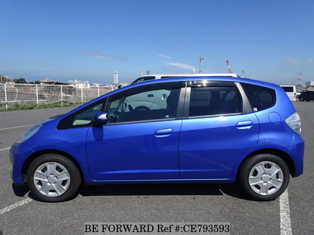 Honda FIT HYBRID SMART SELECTION — фото 2