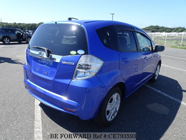 Honda FIT HYBRID SMART SELECTION — фото 5