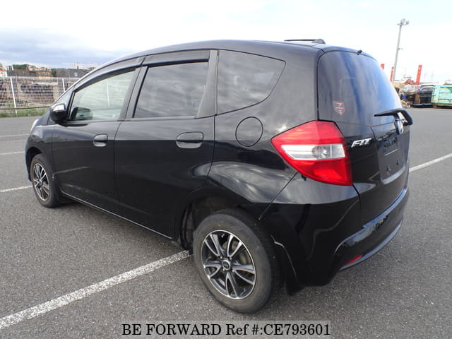 Honda FIT 13G SMART SELECTION FINE STYLE — фото 3