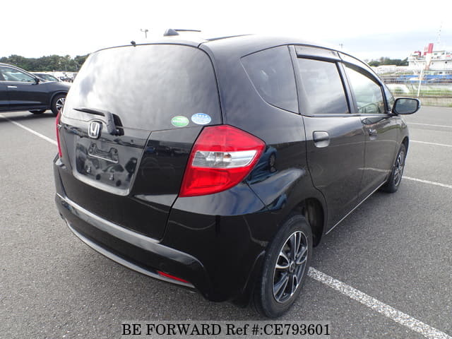 Honda FIT 13G SMART SELECTION FINE STYLE — фото 5