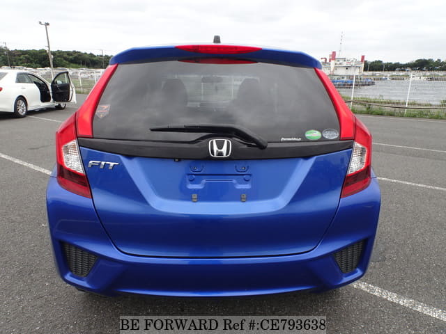 Toyota VITZ F SMILE EDITION — фото 4