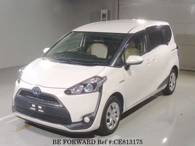 Toyota SIENTA HYBRID X — фото 1