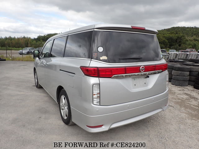 2020 Nissan Elgrand, photo 3 of 3