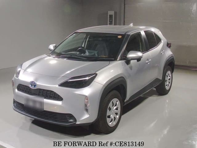 Toyota YARIS CROSS HYBRID X — фото 1