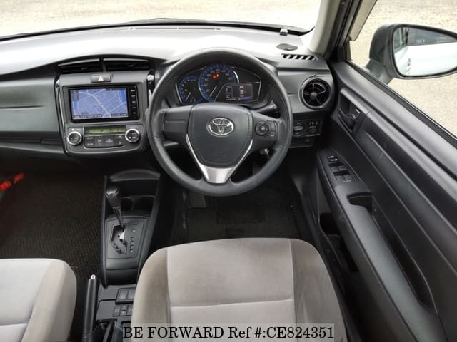 Toyota COROLLA AXIO HYBRID — фото 3