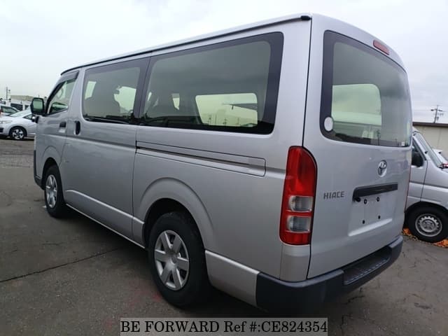 Toyota HIACE VAN — фото 4